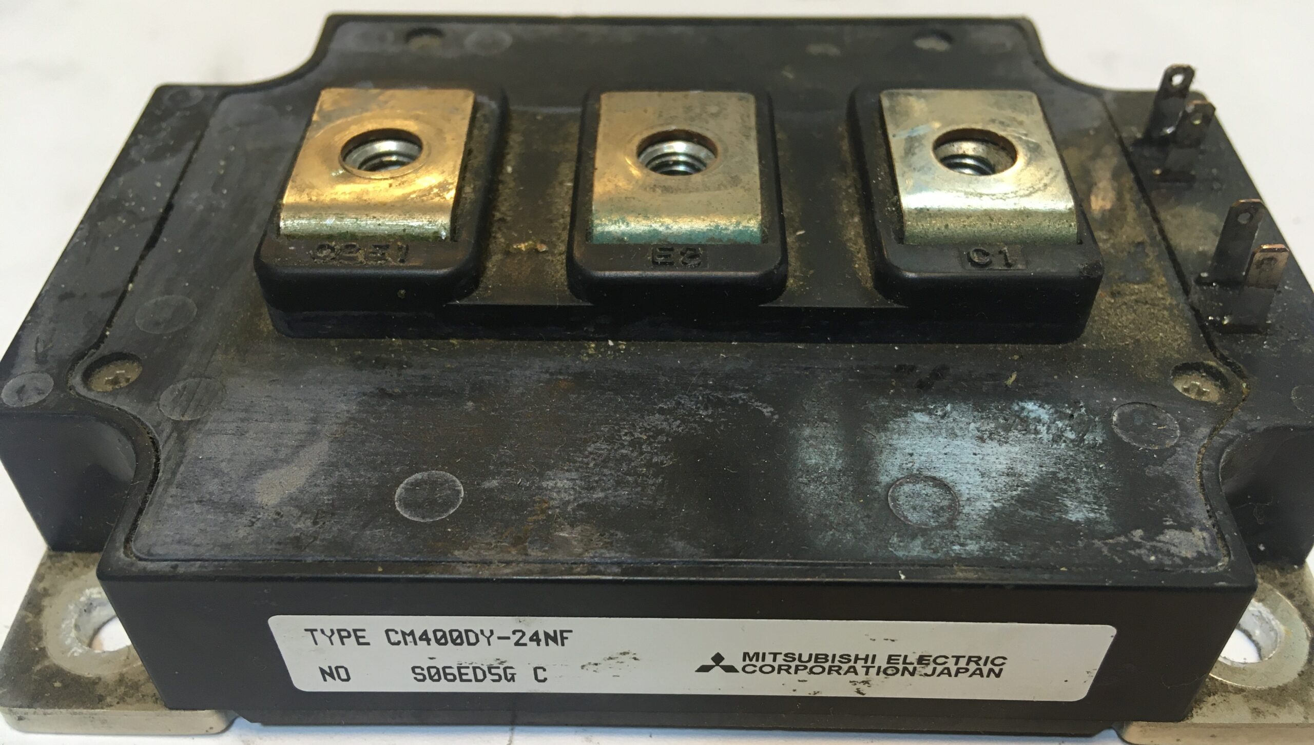 MITSUBISHI IGBT MODULE, Model: CM400DY-24NF Volts: 1200 Current: 400
